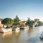 Le Village Des Aloes